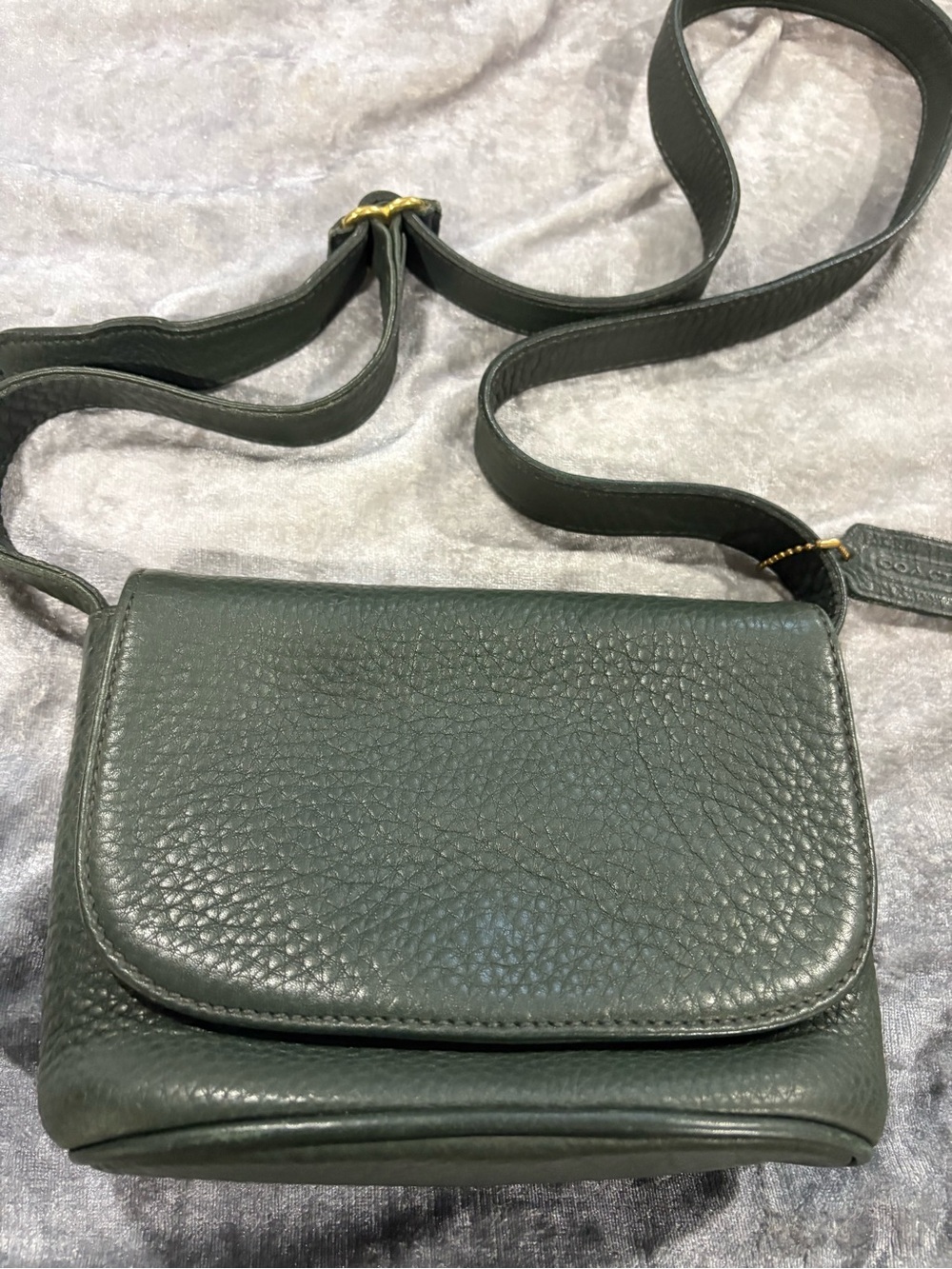 Vintage Coach Dark Forrest Green Pebbled Leather Crossbody Bag